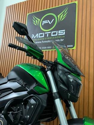 BAJAJ DOMINAR 400 